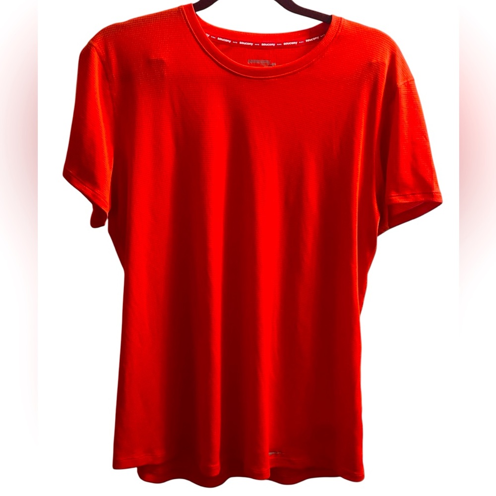 Saucony Stopwatch Short Sleeve - Women’s XL - Poinciana Red - EUC